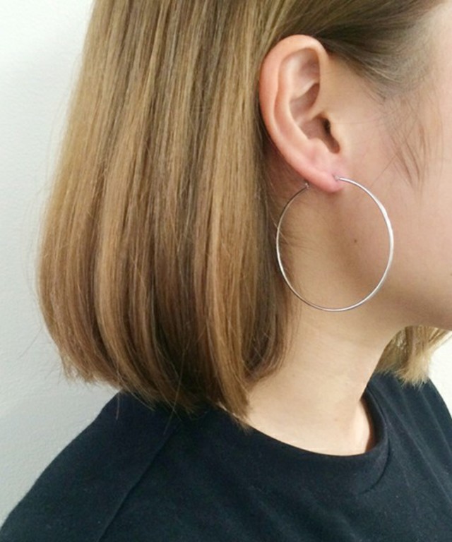 フープ プラチナカラー ピアス