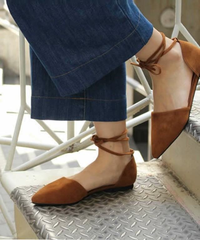 レースアップバレリーナシューズ