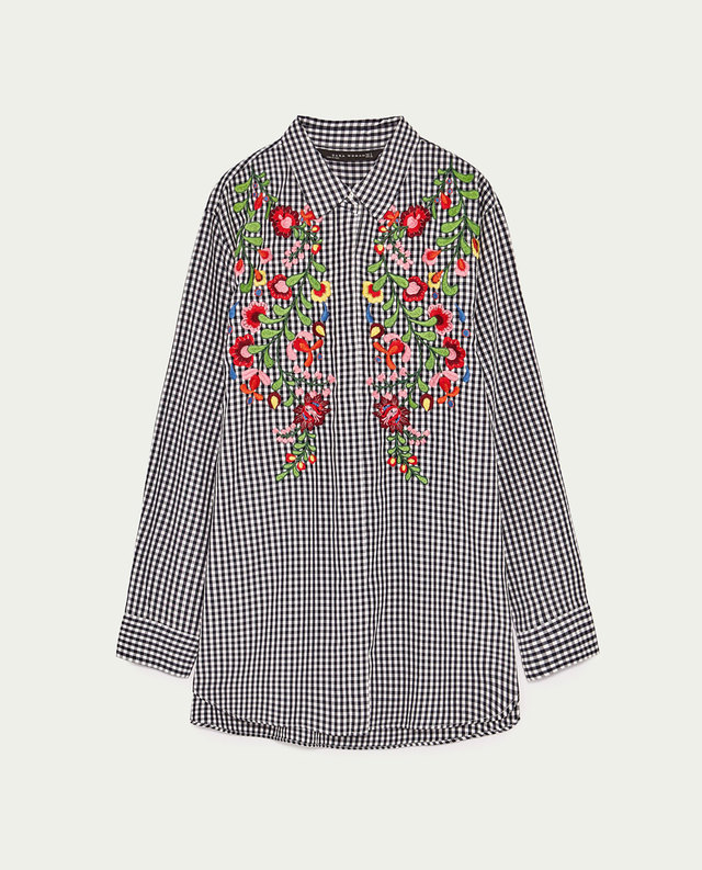 刺繍入りギンガムチェックシャツ