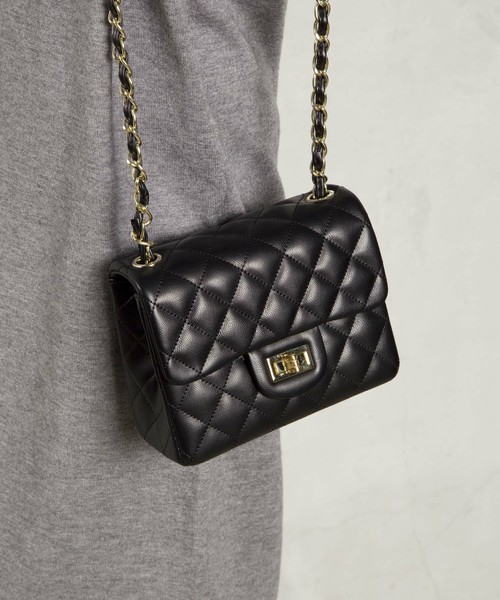 ダイヤ柄ステッチチェーンミニバッグ【PLAIN CLOTHING】
