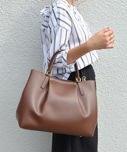 SHIPS for women / Carol J. タックトート