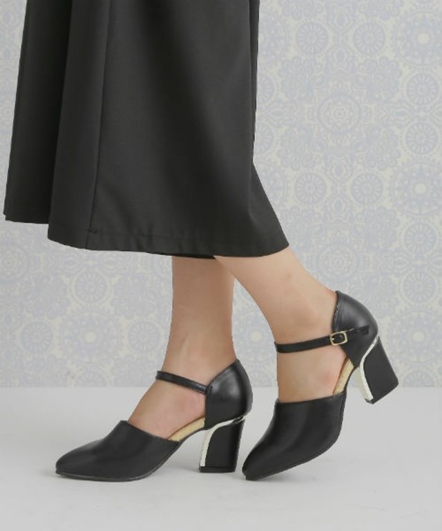 Noubel Voug Relax　セパレートデザイン アンクルストラップパンプス