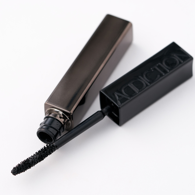アディクション マスカラ ロング＆リフト WP