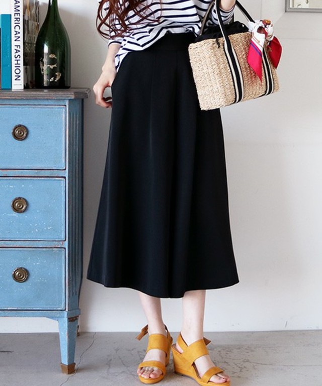 N.（N. Natural Beauty Basic） ハイウエストタックガウチョパンツ