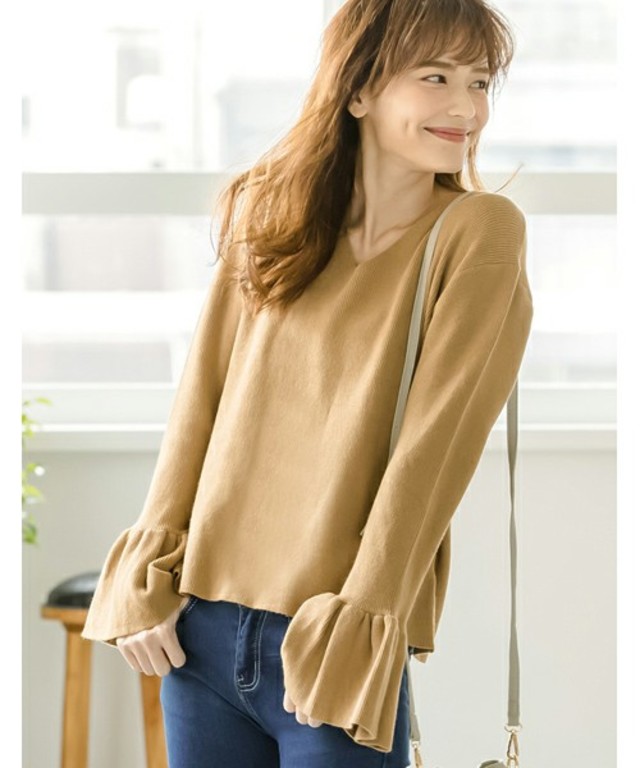Re:EDIT　袖フレアVネックニットトップス
