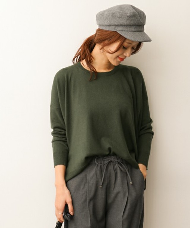 バックコクーンプルオーバーニット