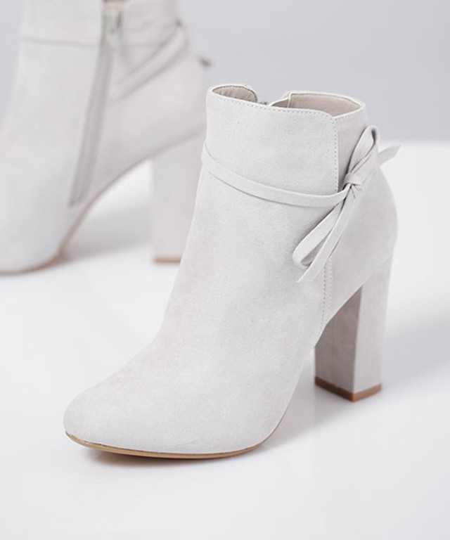 nano・universe Fレザーベルトリボンショートブーツ