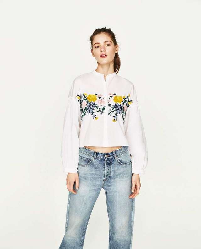 フラワー刺繍シャツ