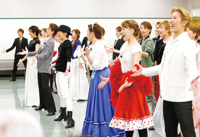 提供：宝塚クリエイティブアーツ