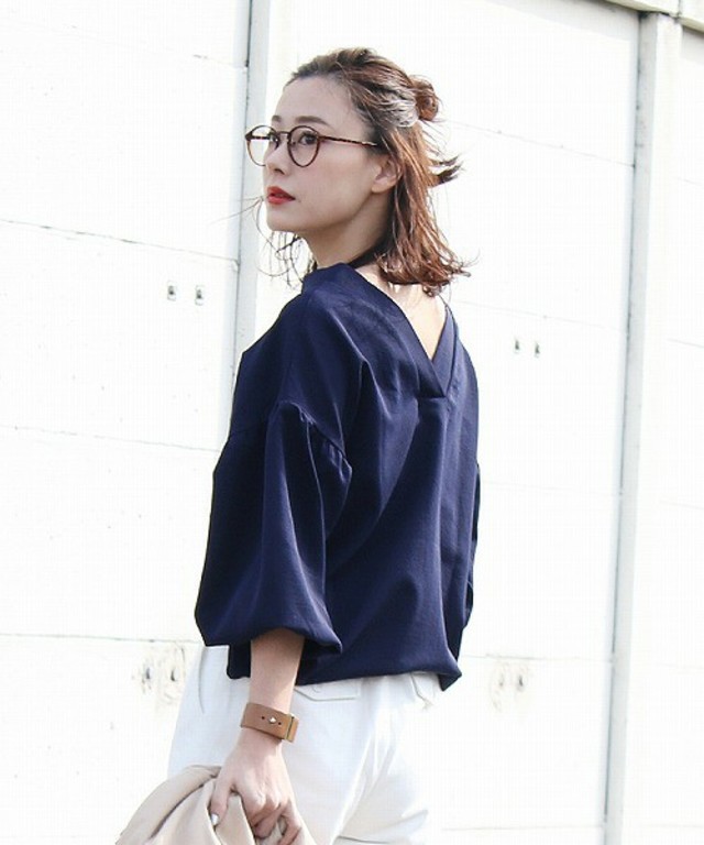 reca　大人Vネックバルーンスリーブブラウス