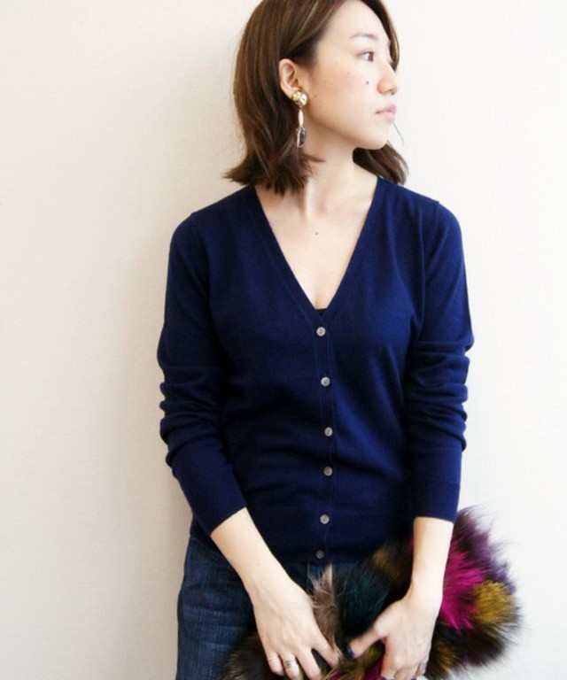 カシミヤ混コットンＶネックカーディガン
