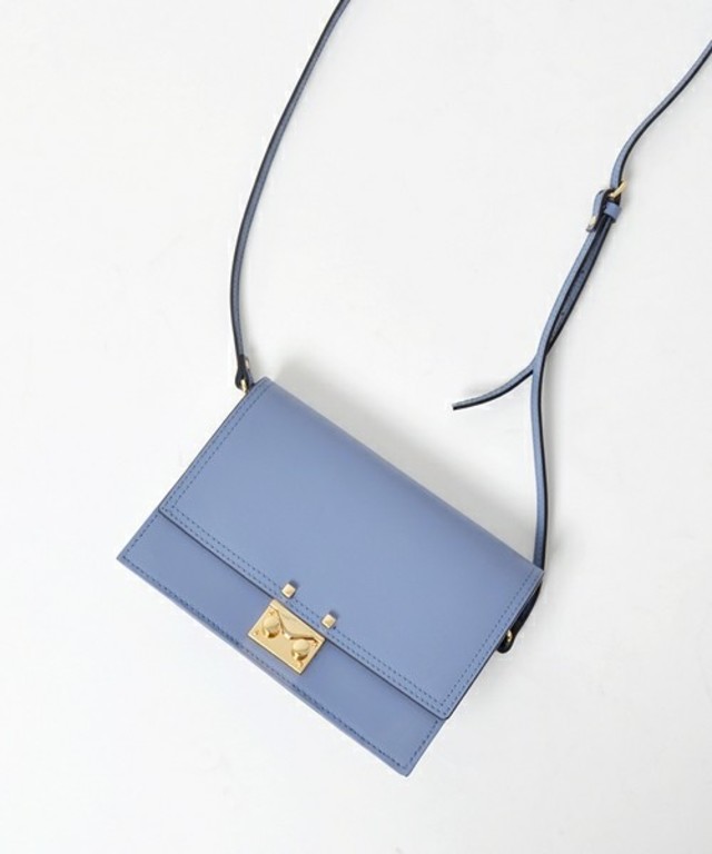 SHIPS for women Carol J.:スクエアポシェット