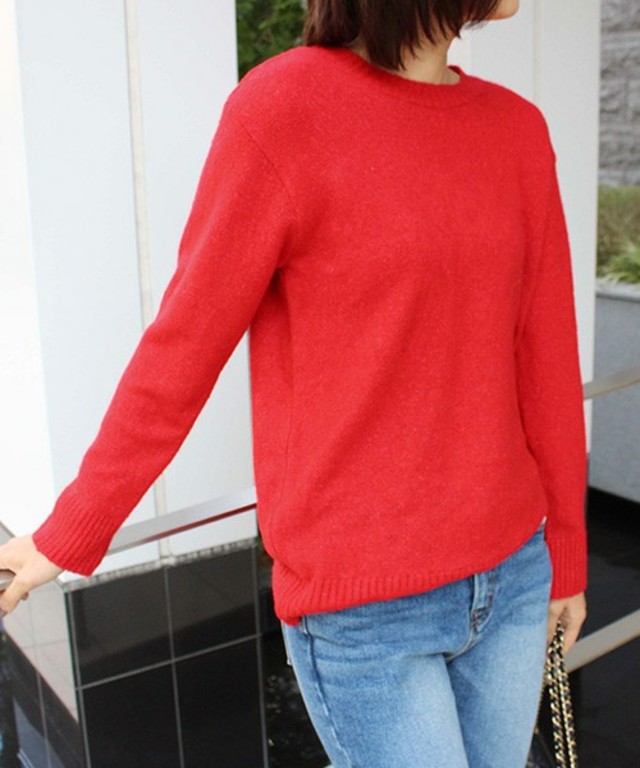 ラウンドネックカラーニット