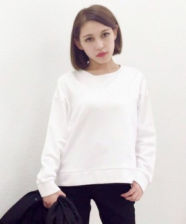 LINE ON LOOSE トレーナー