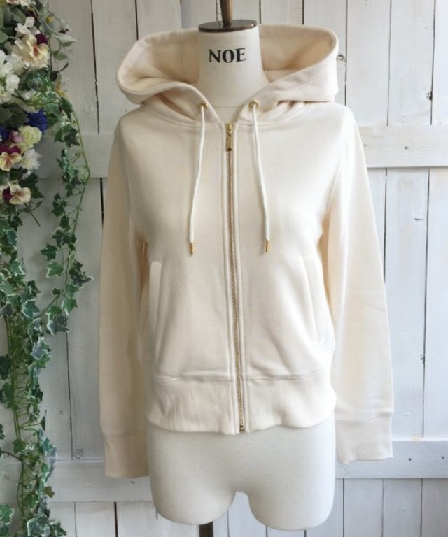 ベーシックパーカー