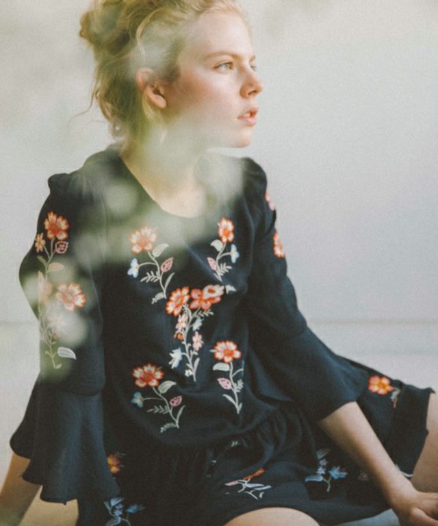 mysty woman  ヴィンテージジョーゼット刺繍ティアードワンピース