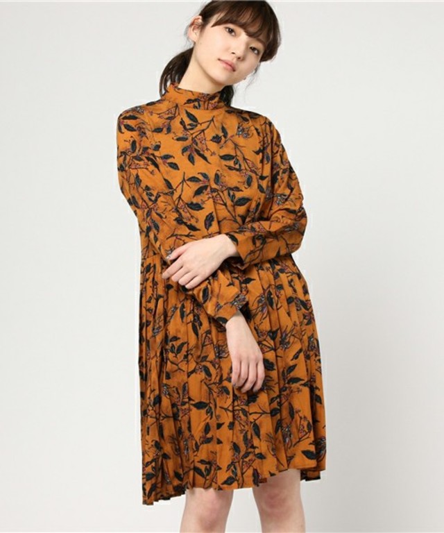 ANDJ スタンドカラーレトロ花柄プリーツ切替シフォンワンピース