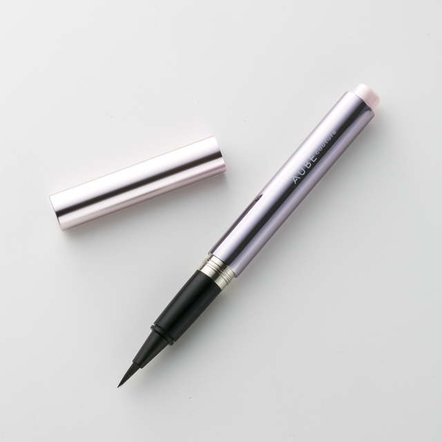 オーブ クチュール デザイニングリキッドアイライナー BR712