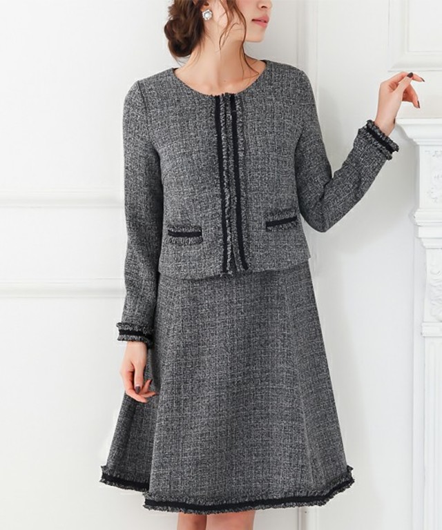 ノーカラージャケット&フレアワンピースフリンジデザインセットアップスーツ