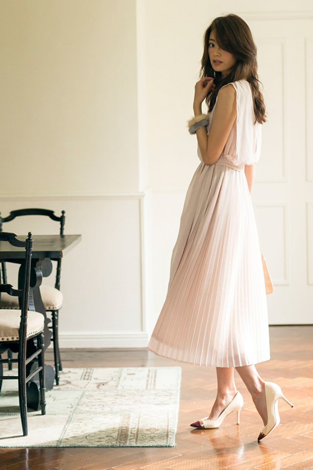 darial　シフォンプリーツワンピドレス