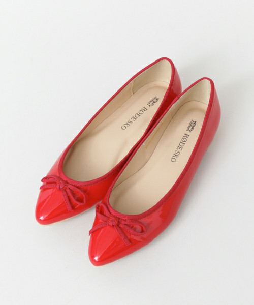 RODE SKO エナメル甲浅バレエ