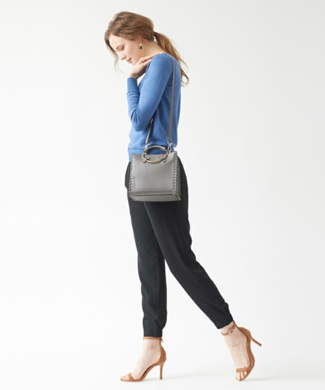 titivate　フロントタックジョガーパンツ