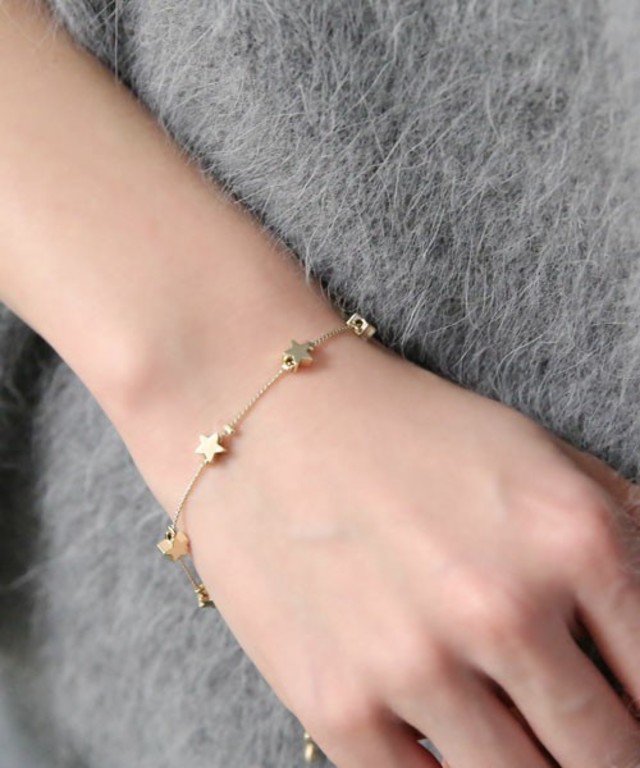 スターモチーフブレスレット
