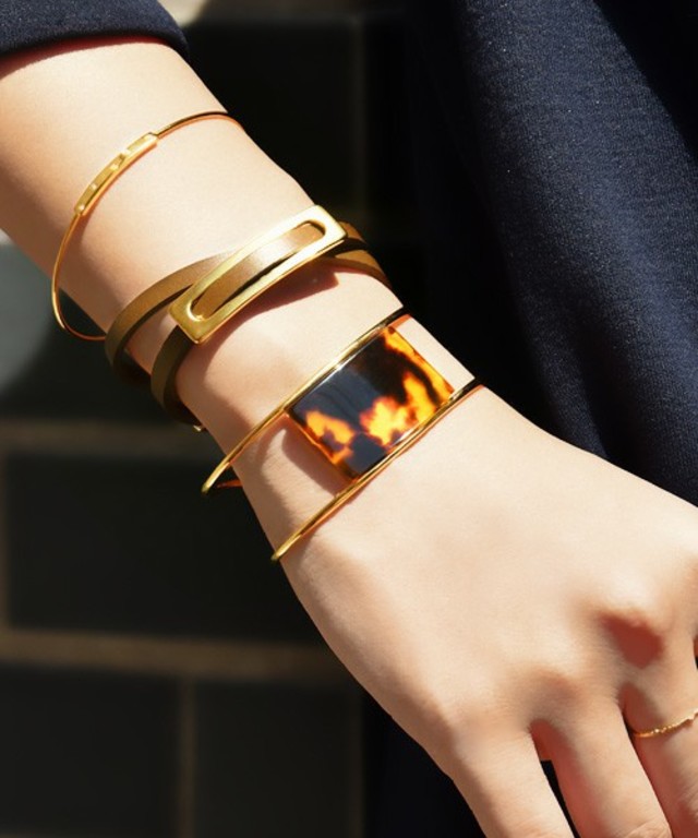 【べっ甲柄】マーブルワイドリッチバングル