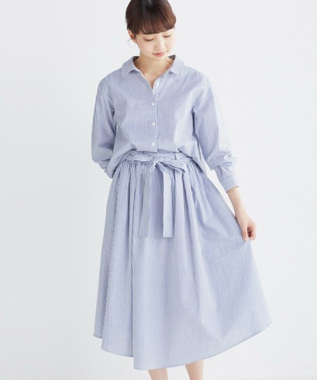 haco! 抜き衿シャツ＆ふんわりスカートの総柄セットアップ