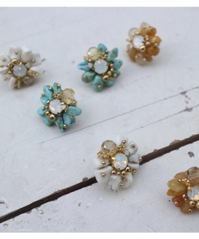 MERCURYDUO / 天然石Flowerイヤリング