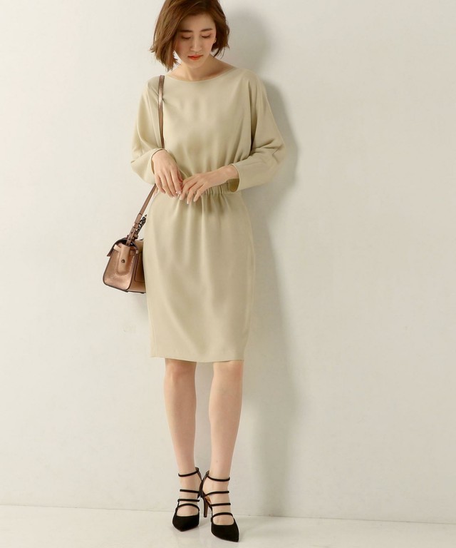 ウエストギャザー ワンピース