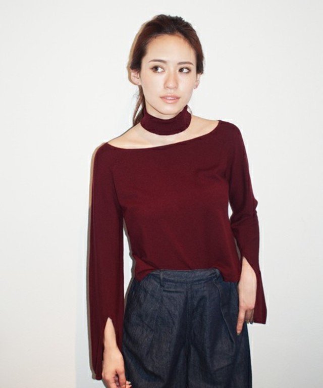 MURUAスリットスリーブトップス