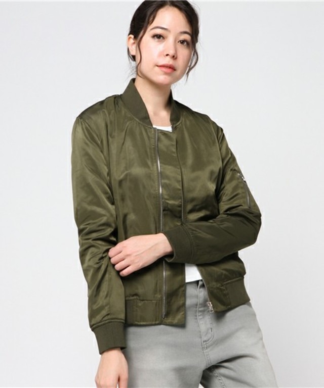 unrelaxing MA-1ブルゾン UR-271W