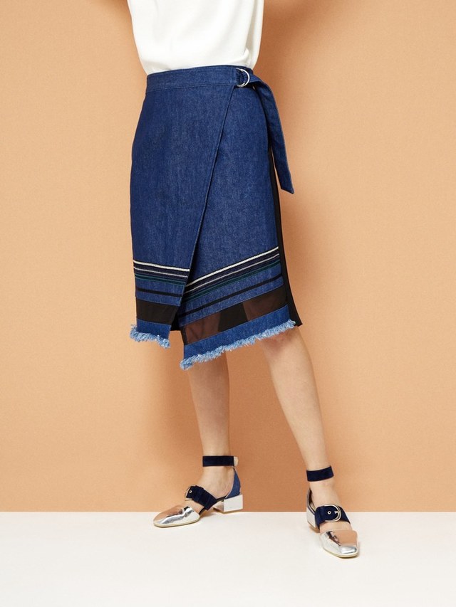 ラップバックプリーツスカート