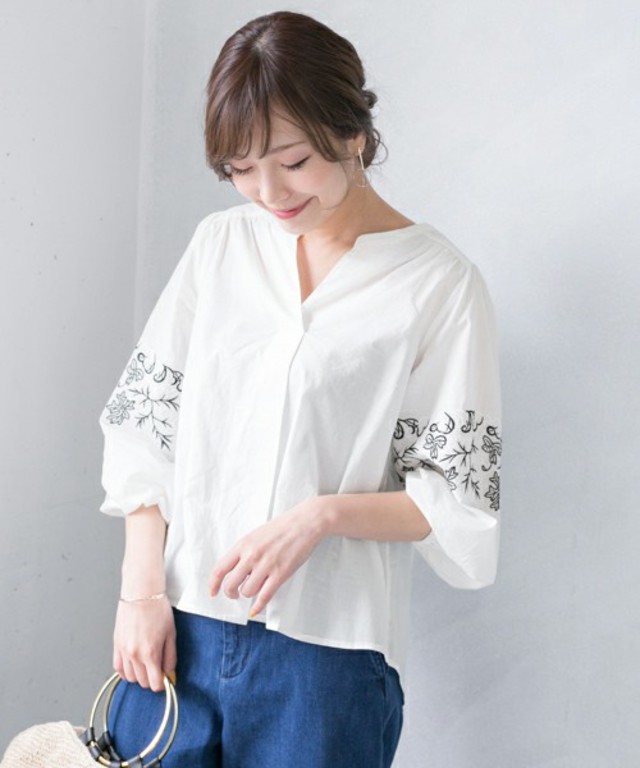 ROSSO 刺繍ボリュームスリーブブラウス