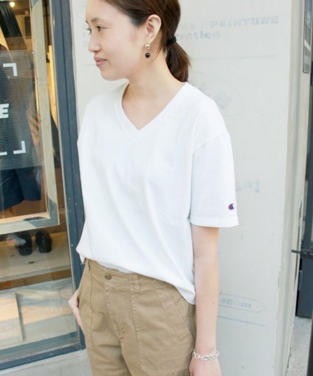 CHAMPION 別注 HVW VネックTシャツ