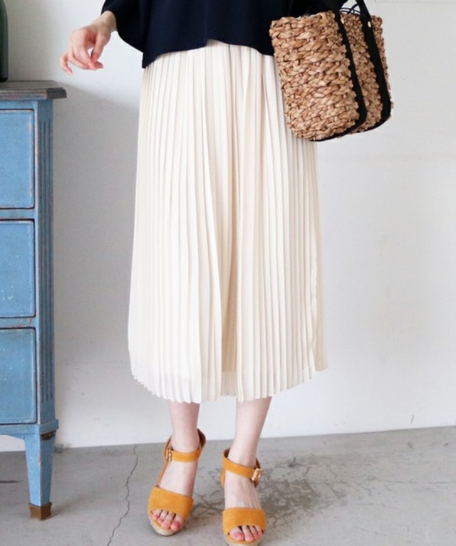 N. シフォンプリーツスカート