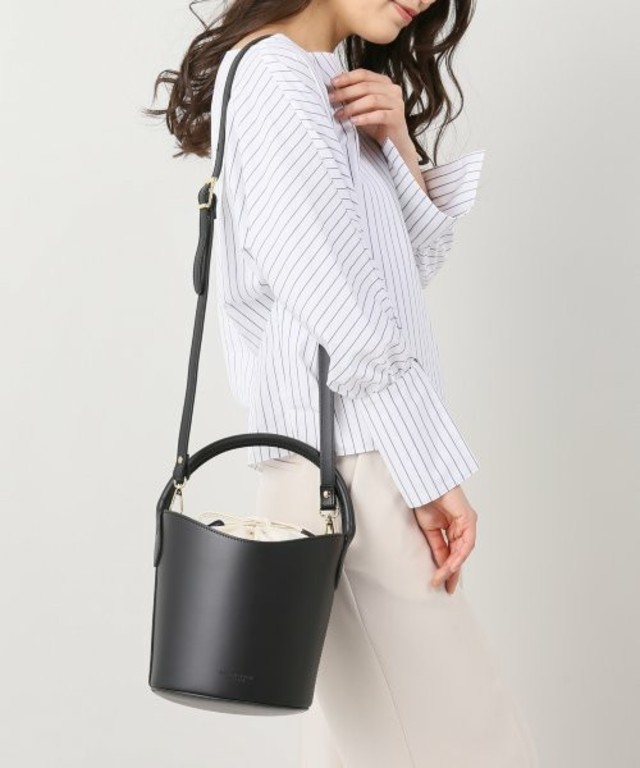 Spick & Span PELLETTERIA VENETAレザーバケツバッグ
