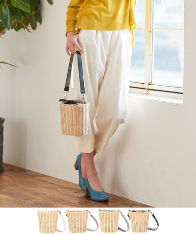 titivate パイソン柄ショルダー付きラタンバッグ