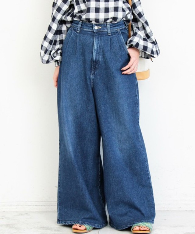 ＜Lee＞ タックワイドデニムパンツ