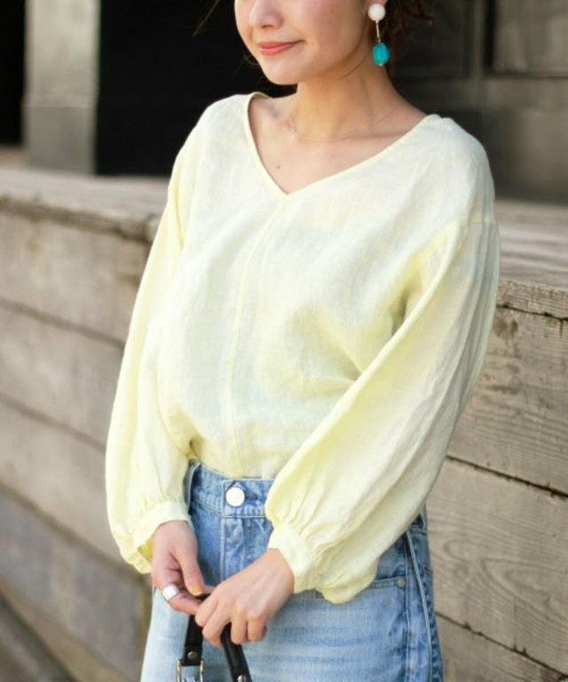 リネンブラウス