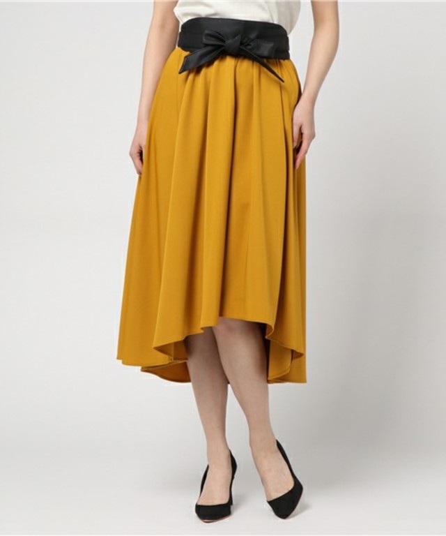 サッシュベルト付スカート