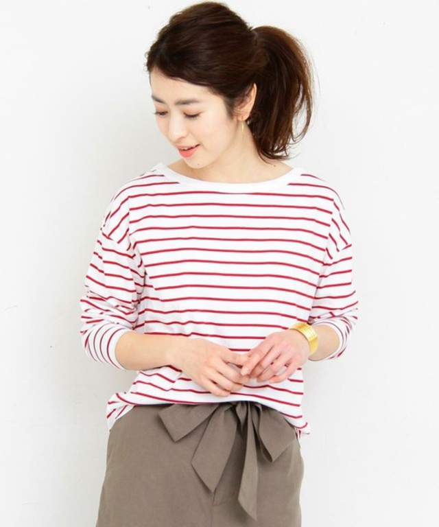 ボートネックロングスリーブTシャツ