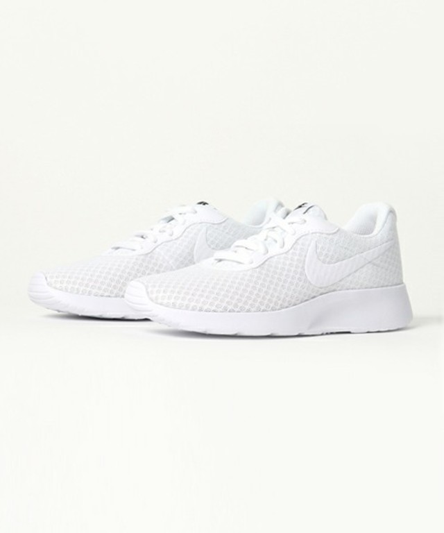 NIKE タンジュン