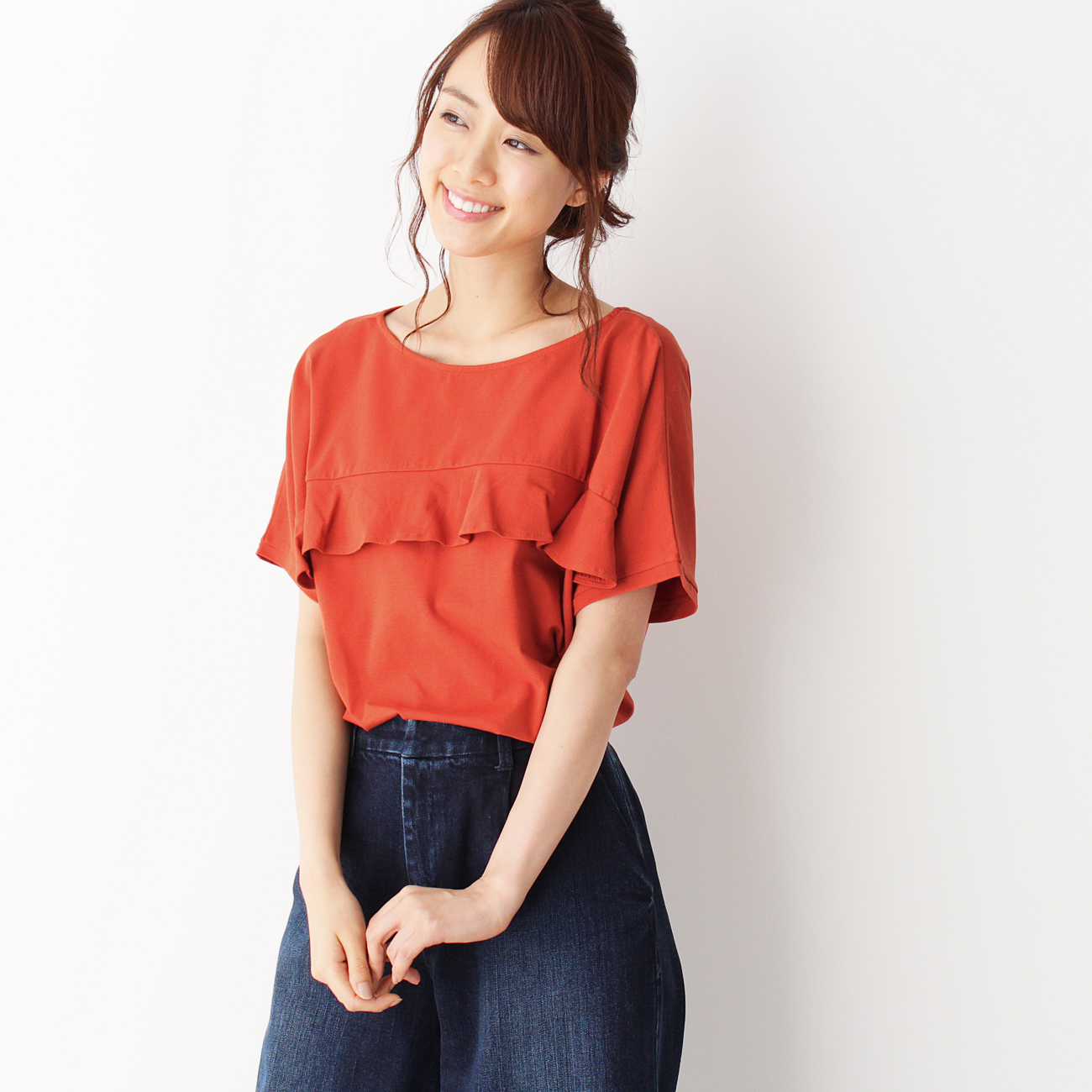 2WAYフリルVネックプルオーバー