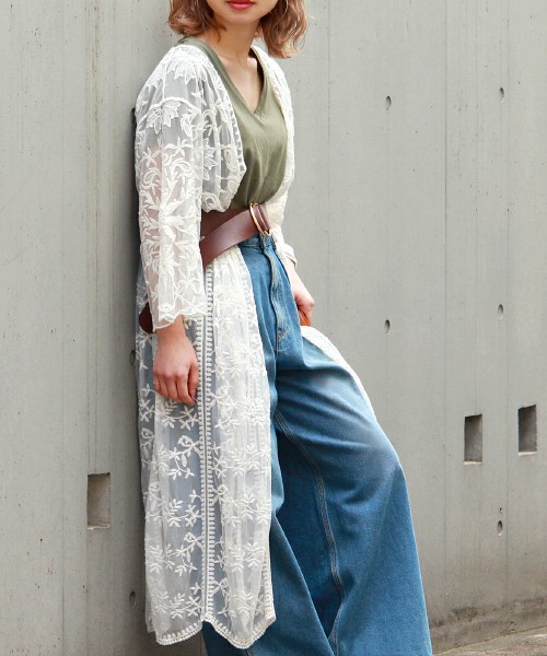 PAGEBOY パネル刺繍レースガウン