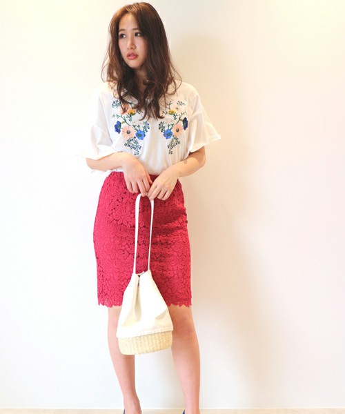 FREE'S MART カラフルフラワー刺繍カットソー