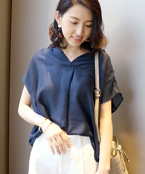 ウォッシャブルビエラブラウス ノーカラースキッパー半袖