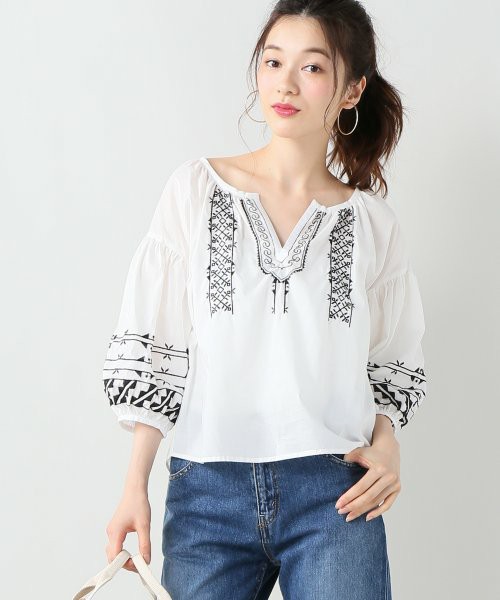 ペザントブラウス