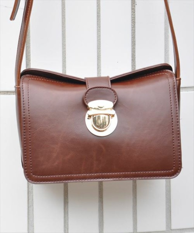 ADAM ET ROPE' クロスボディーバッグ